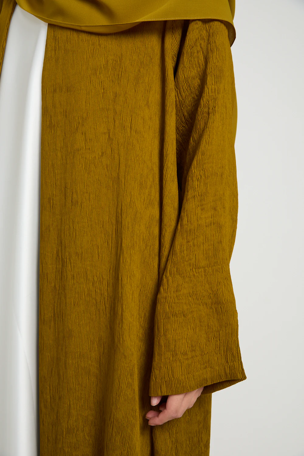 Premium Modern Muse Open Abaya - Golden Olive - Image 4