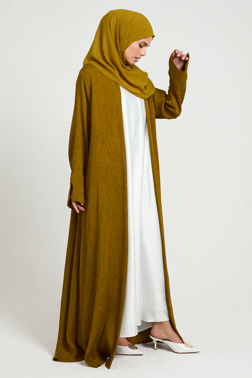 Premium Modern Muse Open Abaya - Golden Olive - Image 5