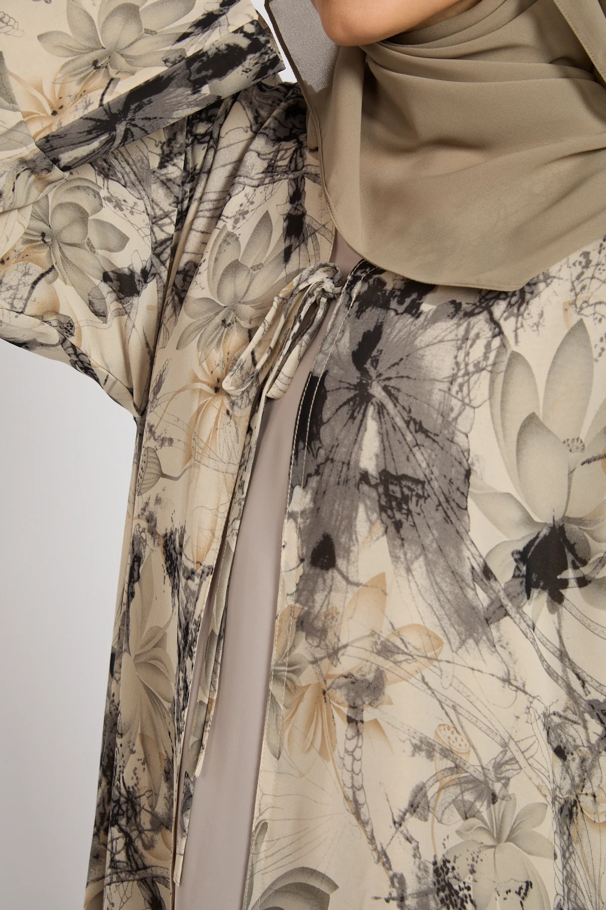 Premium Moonlit Garden Tie Front Chiffon Open Abaya  - LIMITED EDITION - Image 5