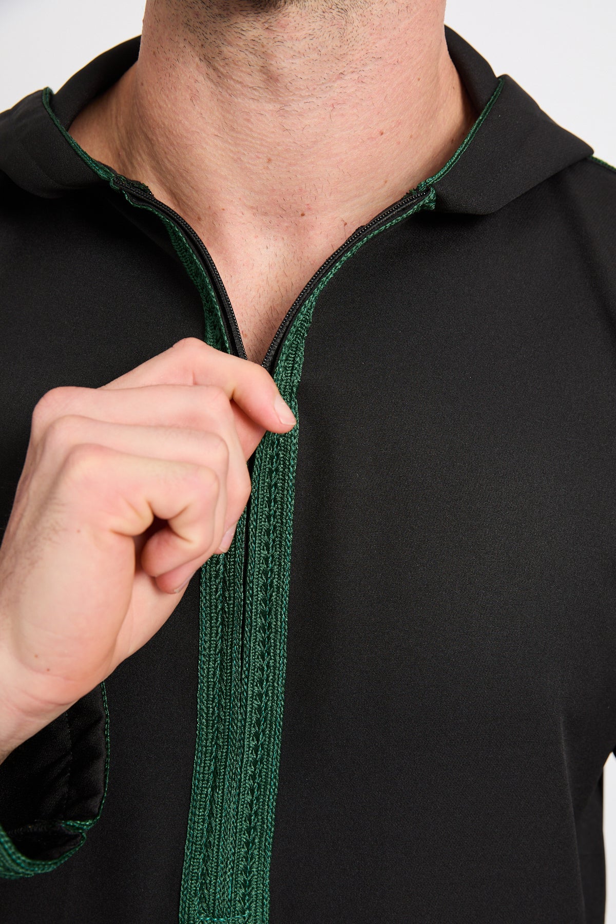 Premium Moroccan Thobe With Hood - Noir Emerald - Image 6