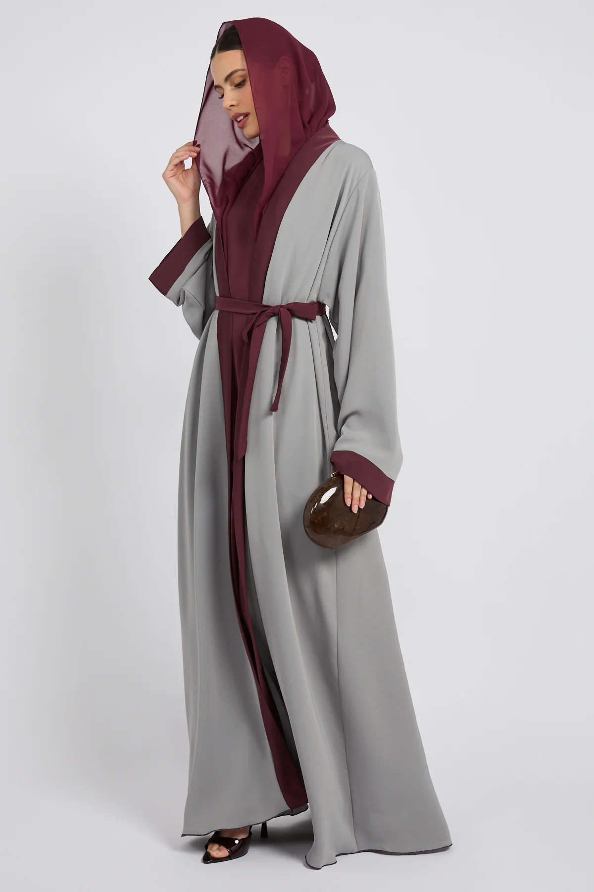 Premium Mulberry Dune Four Piece Abaya Set - Image 3