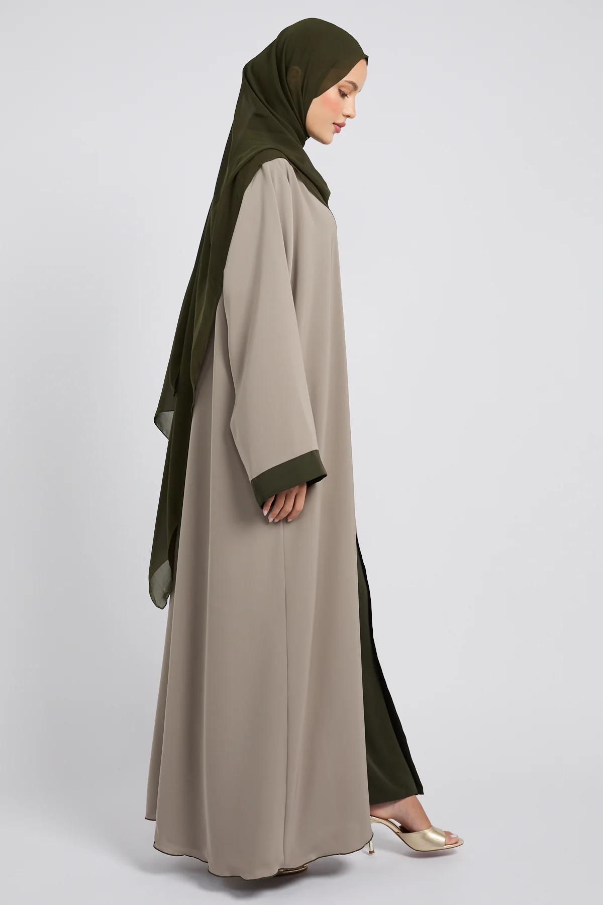 Premium Olive Dune Four Piece Abaya Set - Image 4
