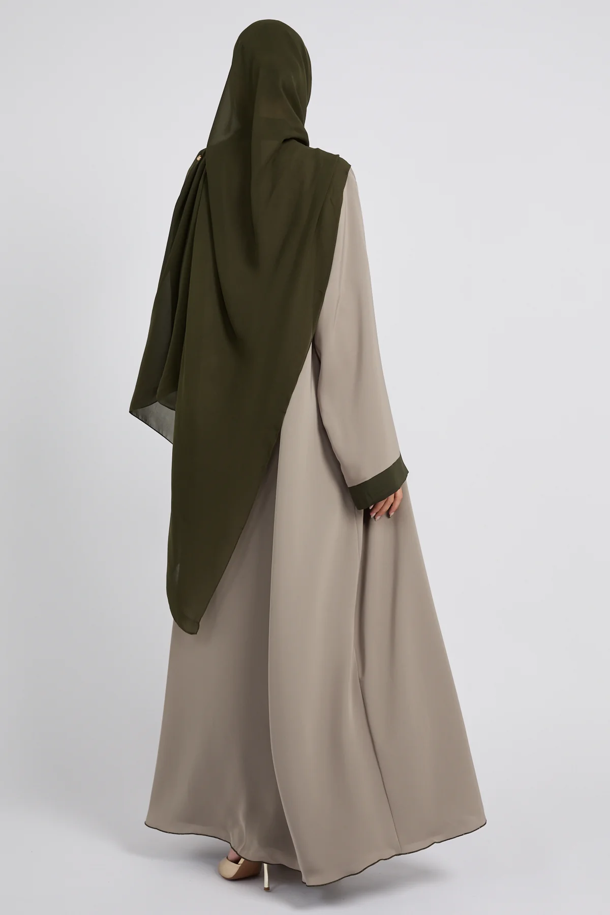 Premium Olive Dune Four Piece Abaya Set - Image 6