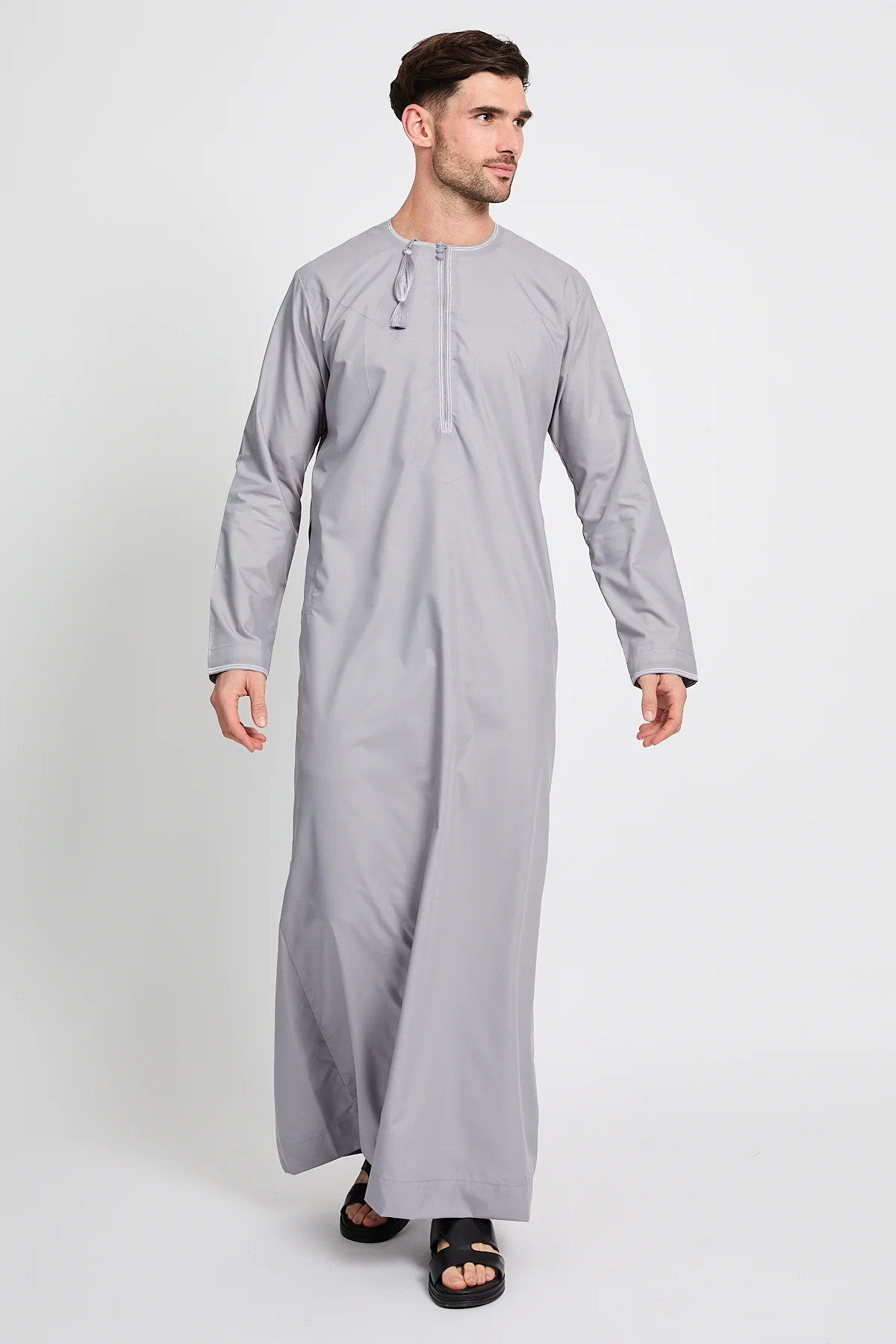 Premium Omani Thobe – Pearl Grey