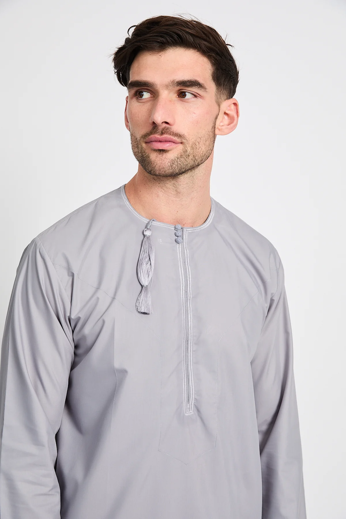 Premium Omani Thobe – Pearl Grey - Image 2
