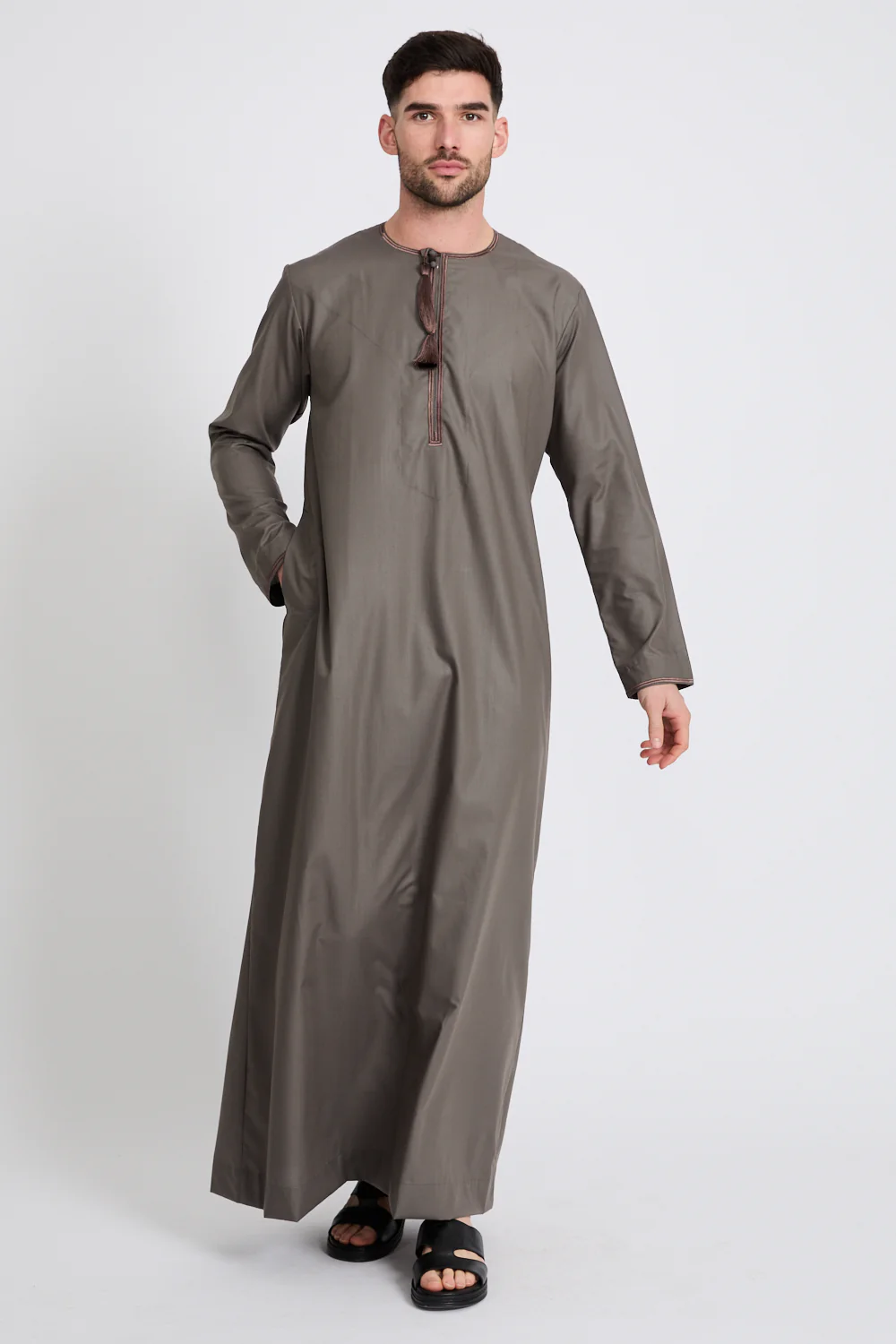 Premium Omani Thobe - Spanish Oak