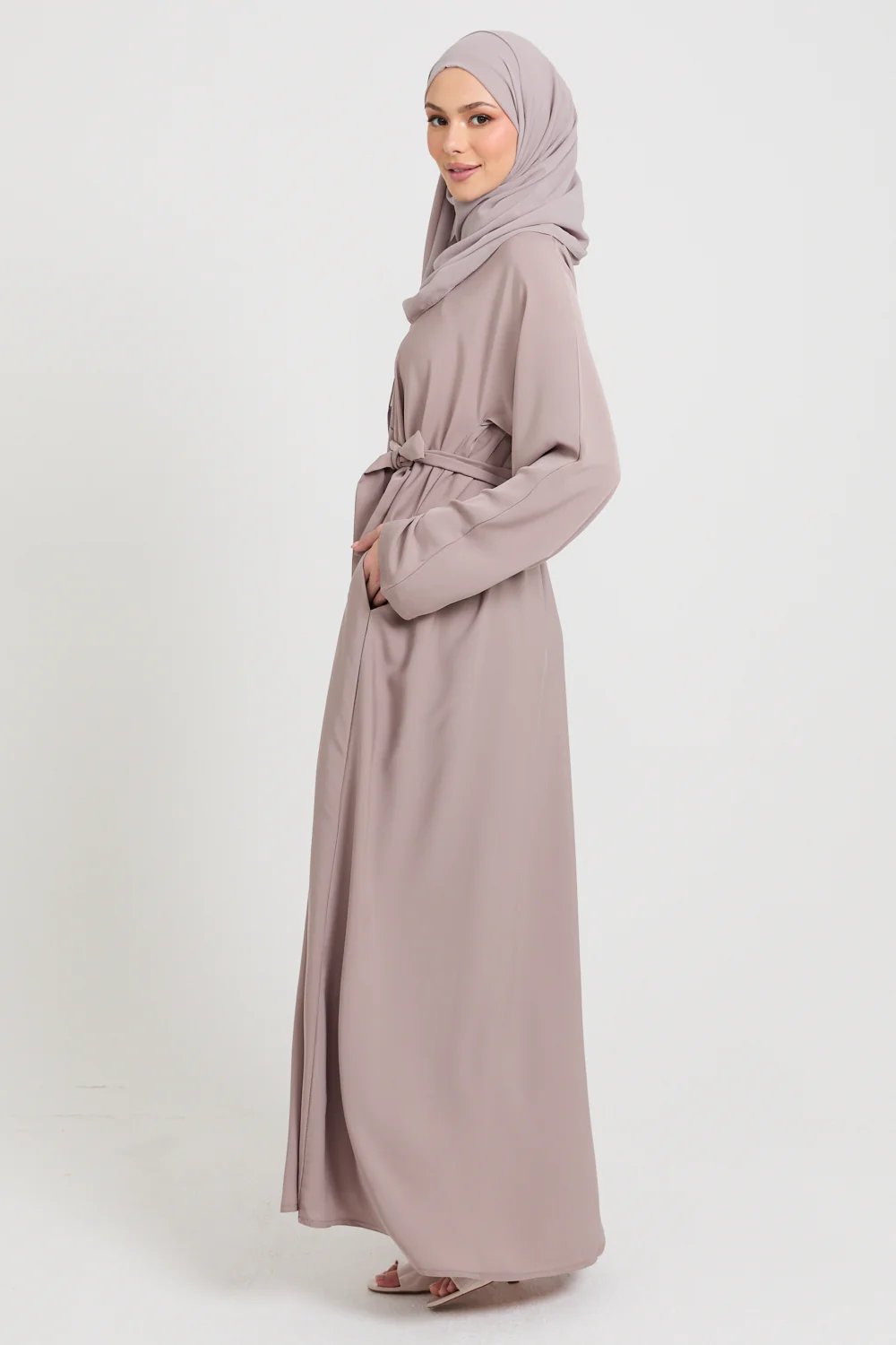 Premium Plain Closed Abaya with Pockets - Dusky Nude - Image 10