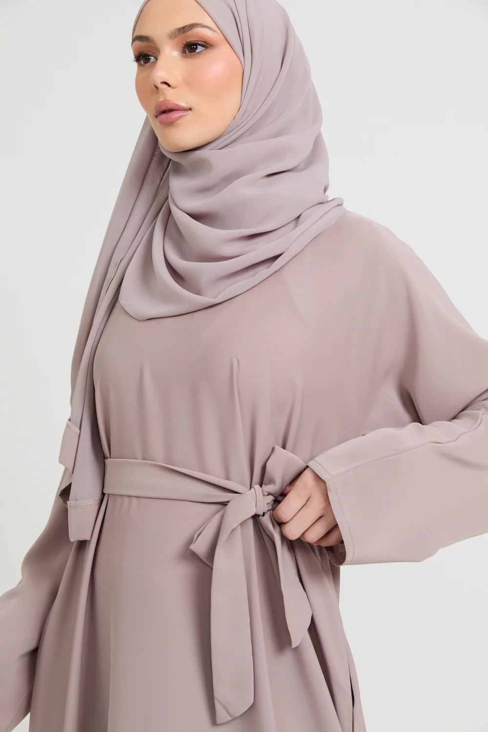Premium Plain Closed Abaya with Pockets - Dusky Nude - Image 2