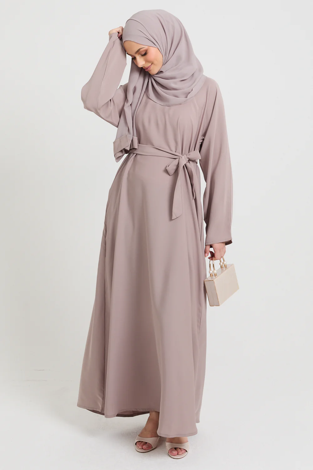 Premium Plain Closed Abaya with Pockets - Dusky Nude - Image 7