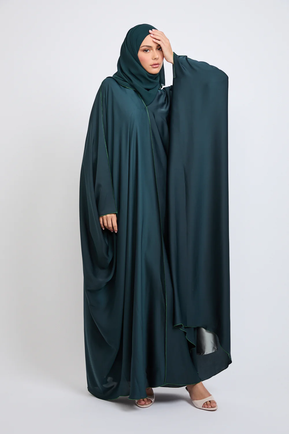 Premium Plain Open Farasha with Piping Detailing - Forest Green - Image 3