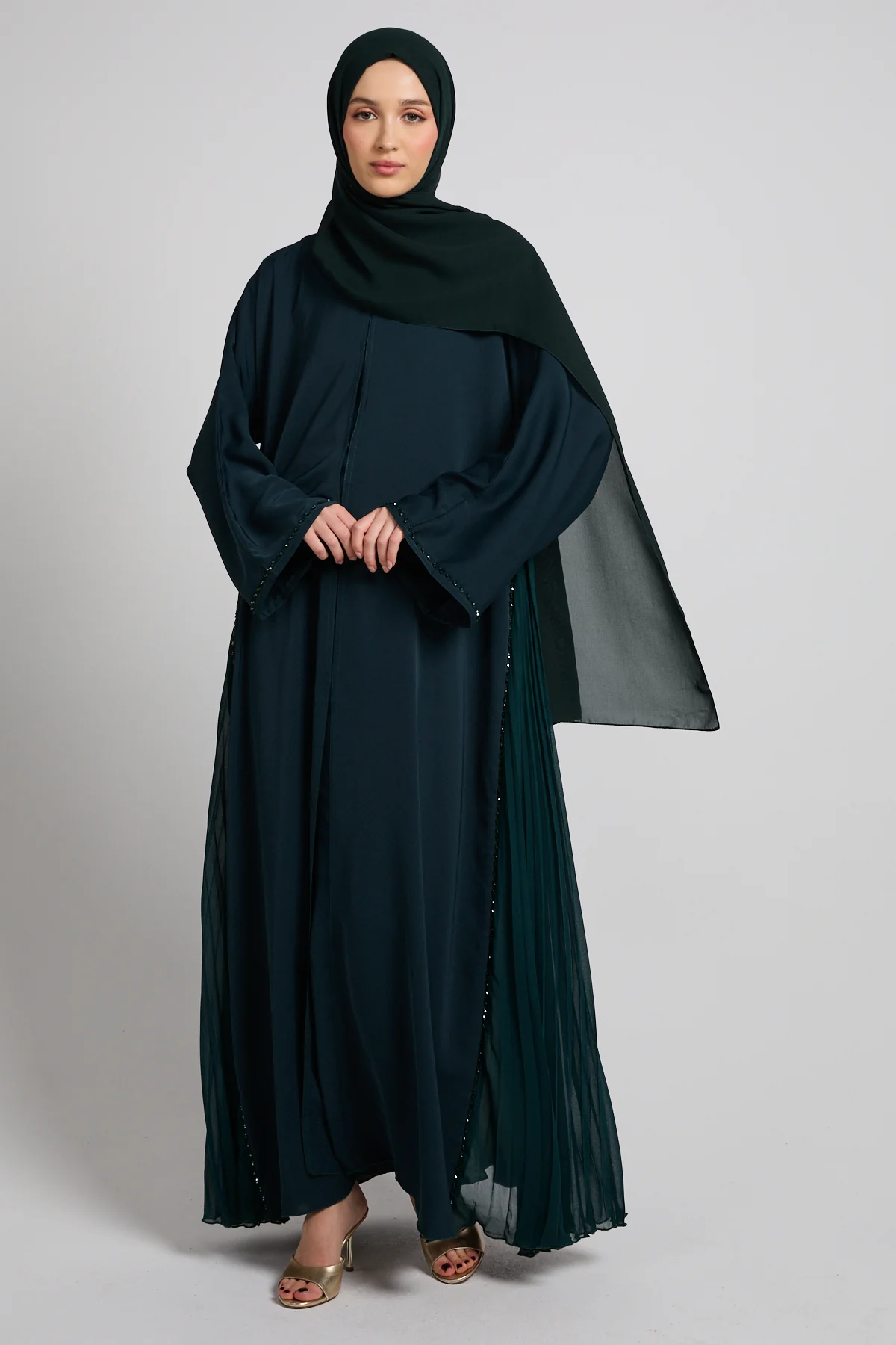 Premium Pleated Chiffon Panel Open Abaya – Emerald Dusk - Image 4