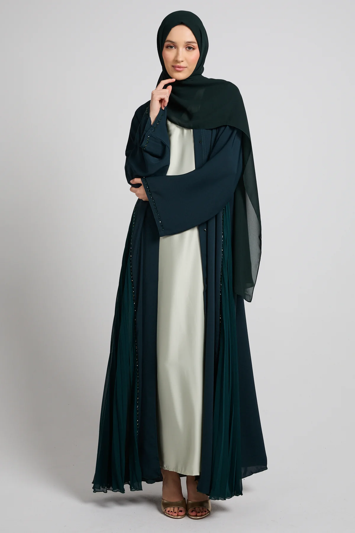 Premium Pleated Chiffon Panel Open Abaya – Emerald Dusk - Image 6