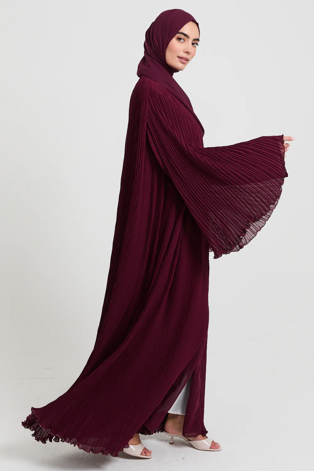 Premium Pleated Open Abaya with Flared Sleeves - Maroon