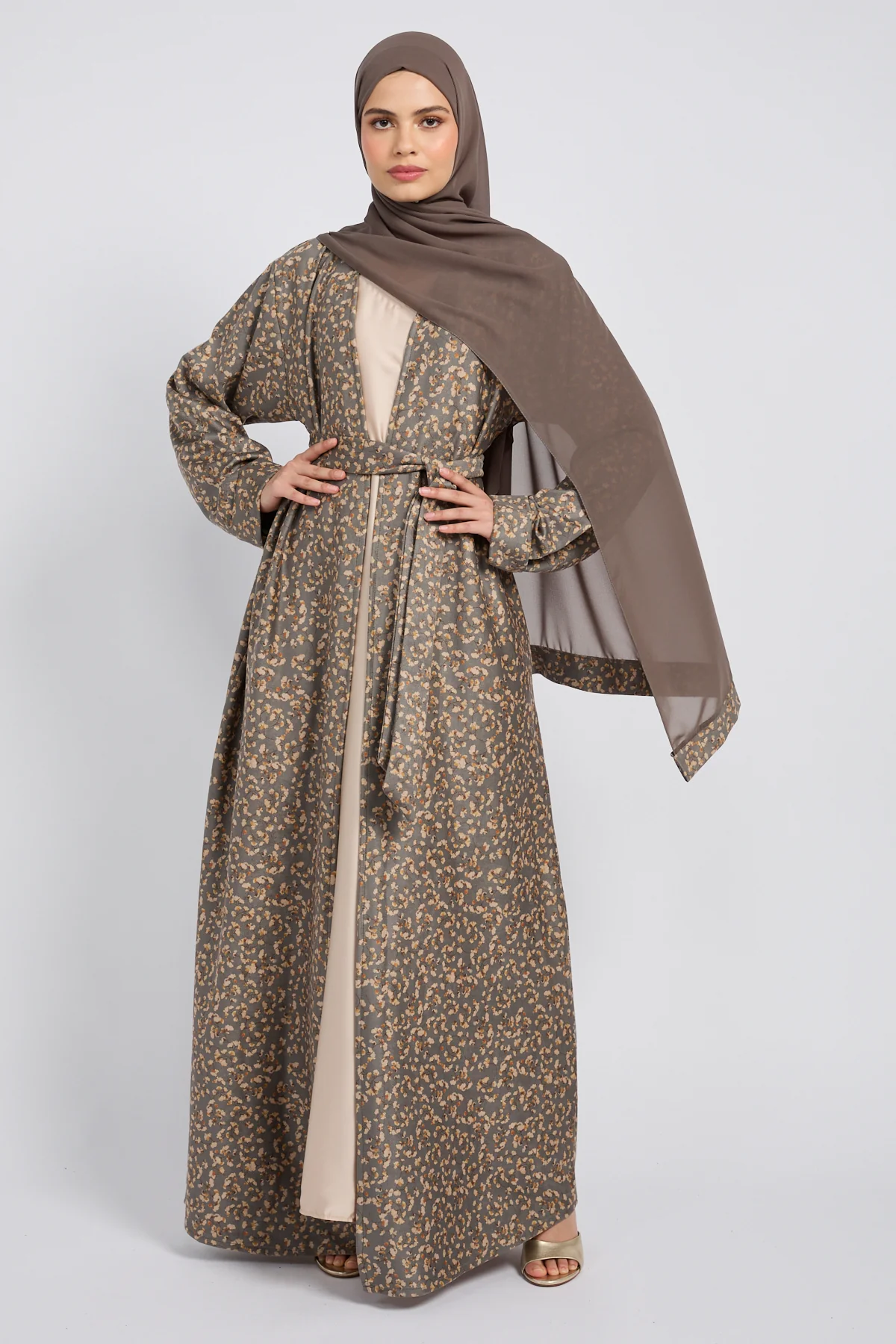Premium Sandstone Bloom Open Coat Abaya - LIMITED EDITION - Image 3