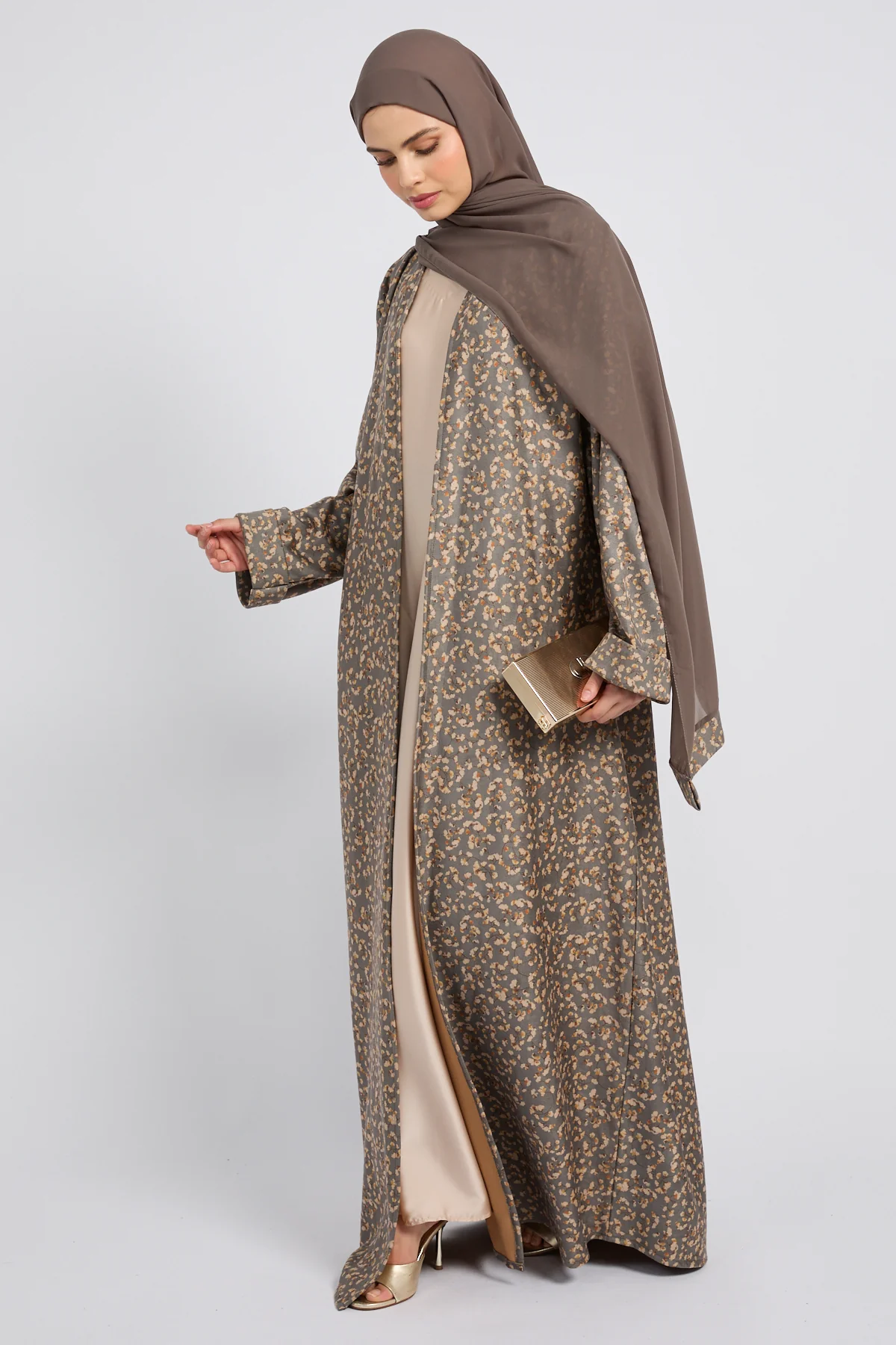 Premium Sandstone Bloom Open Coat Abaya - LIMITED EDITION - Image 4
