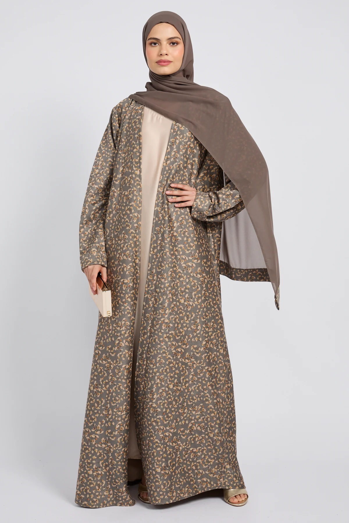 Premium Sandstone Bloom Open Coat Abaya - LIMITED EDITION - Image 8