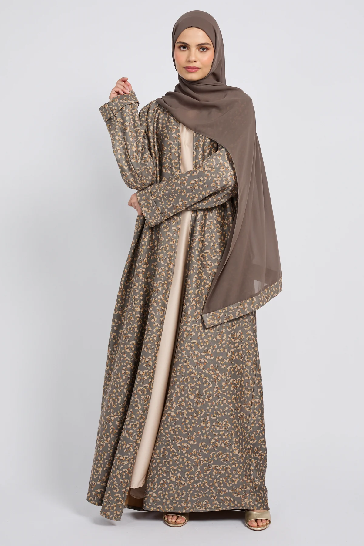 Premium Sandstone Bloom Open Coat Abaya - LIMITED EDITION - Image 9
