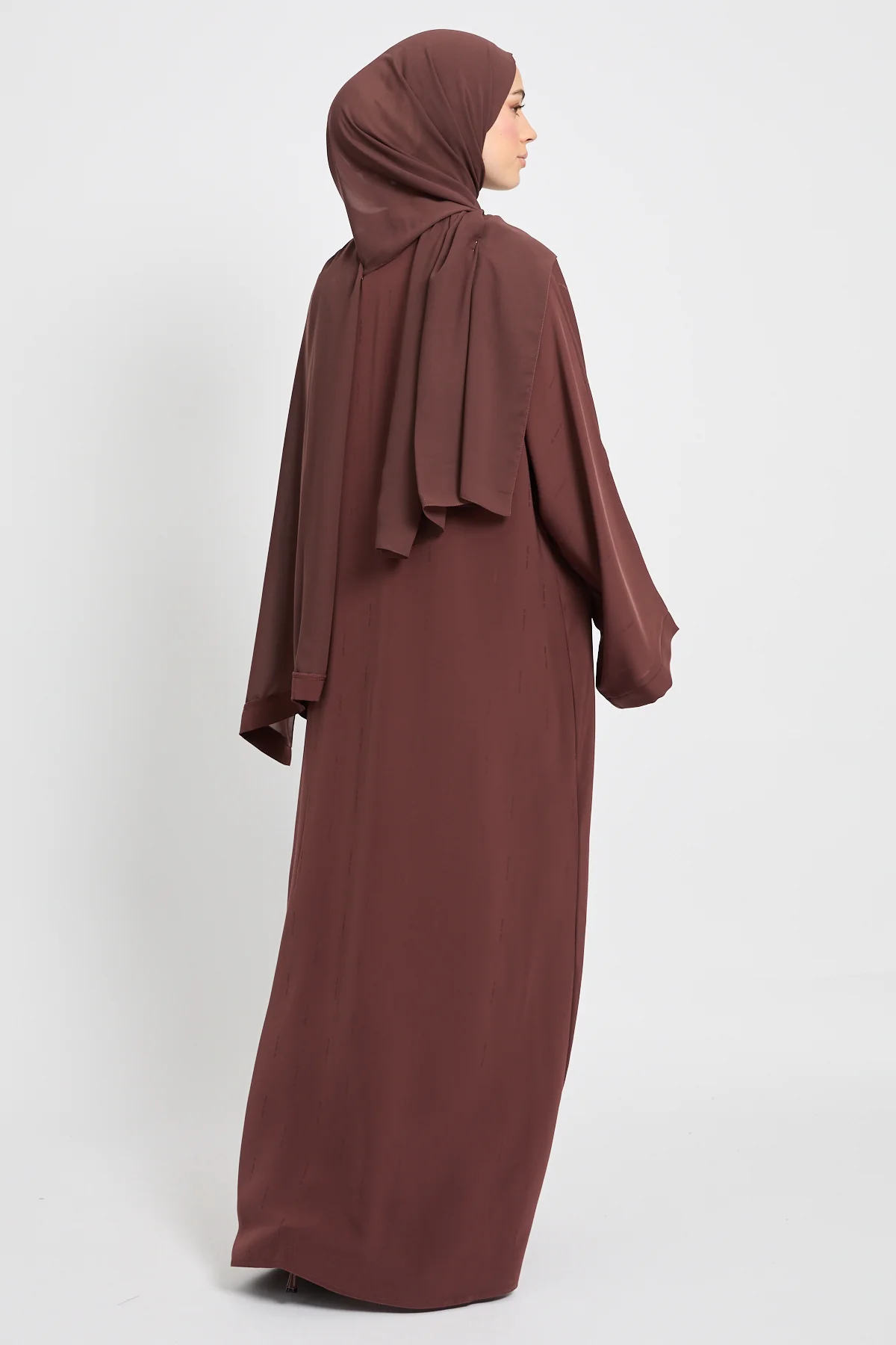 Premium Semi-Closed Abaya with Zip and Pockets – Espresso Cocoa - Image 8