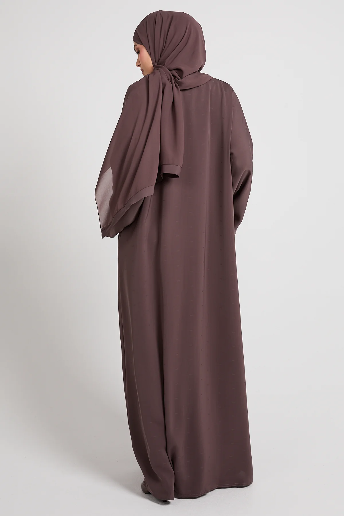 Premium Semi-Closed Abaya with Zip and Pockets – Plum Truffle - Image 6