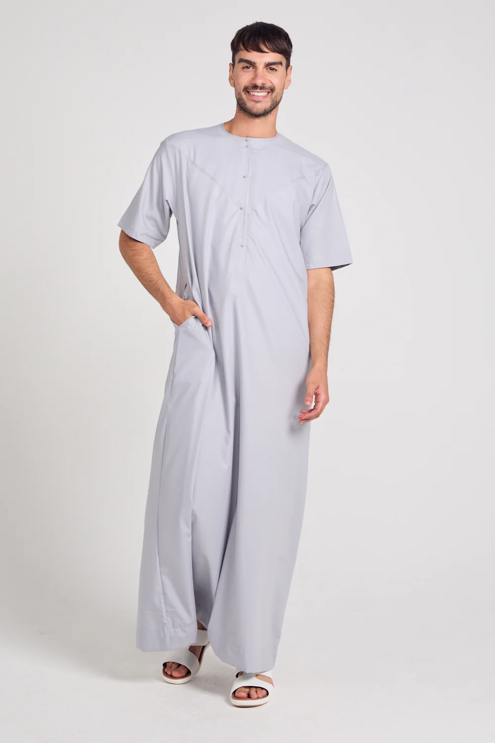 Premium Short Sleeve Emirati Thobe - Arctic Ice