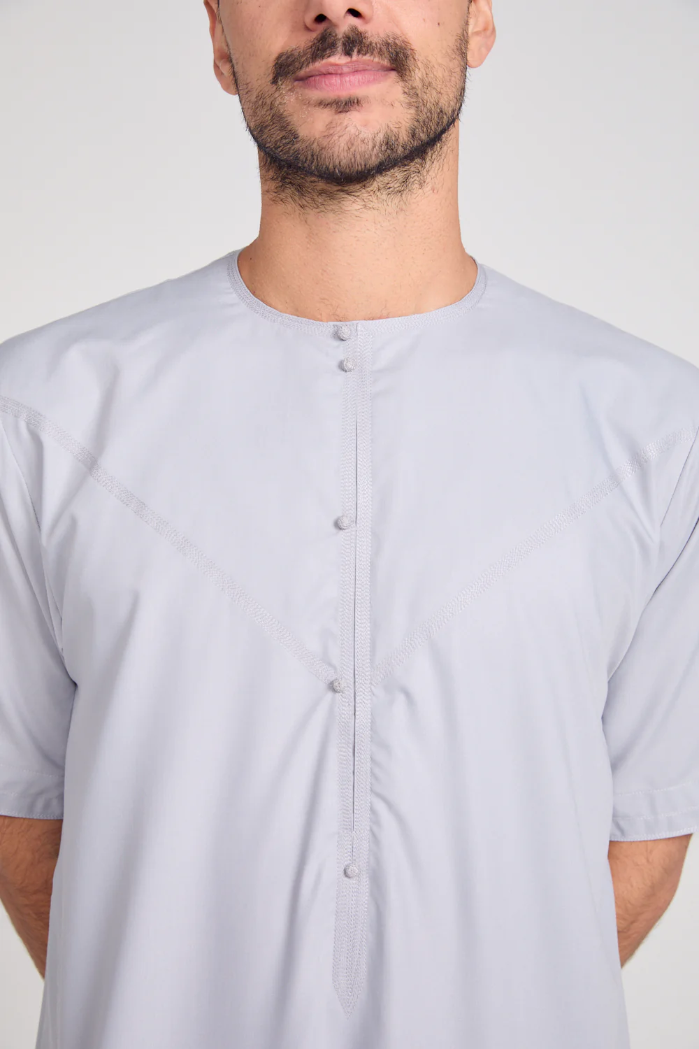 Premium Short Sleeve Emirati Thobe - Arctic Ice - Image 3