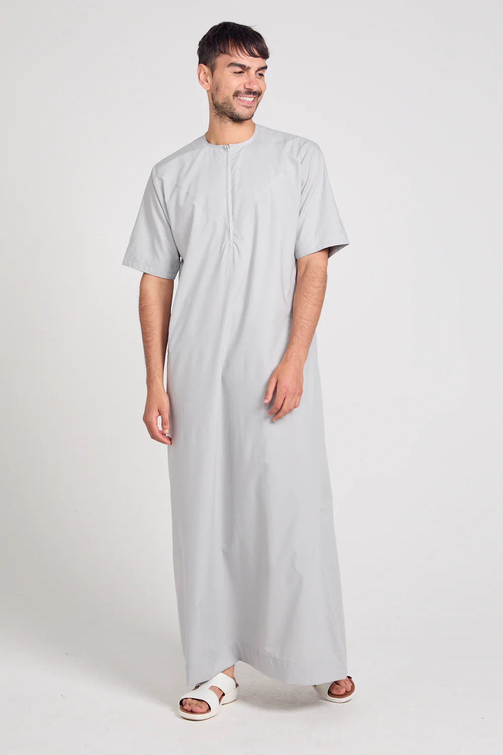 Premium Short Sleeve Emirati Thobe with Zip - Dawn Grey - Image 4
