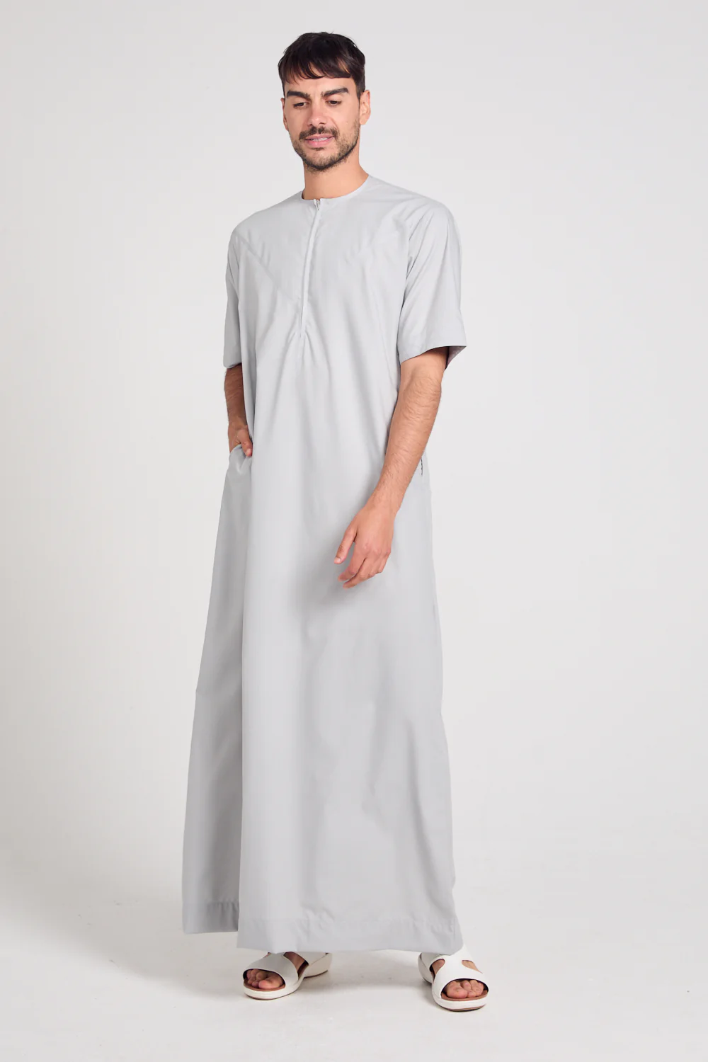 Premium Short Sleeve Emirati Thobe with Zip - Dawn Grey - Image 5