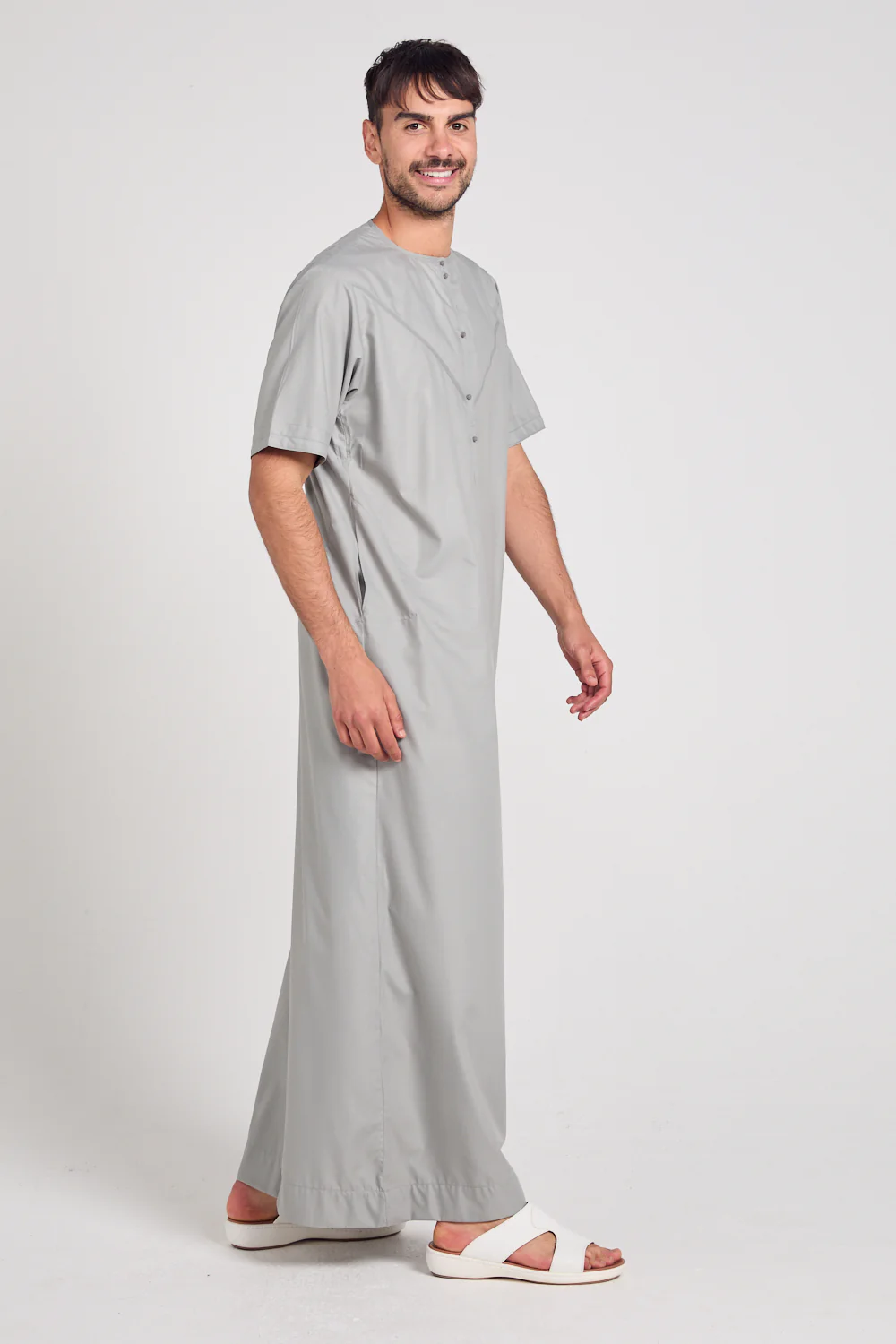 Premium Short Sleeve Emirati Thobe - Mineral Grey - Image 4