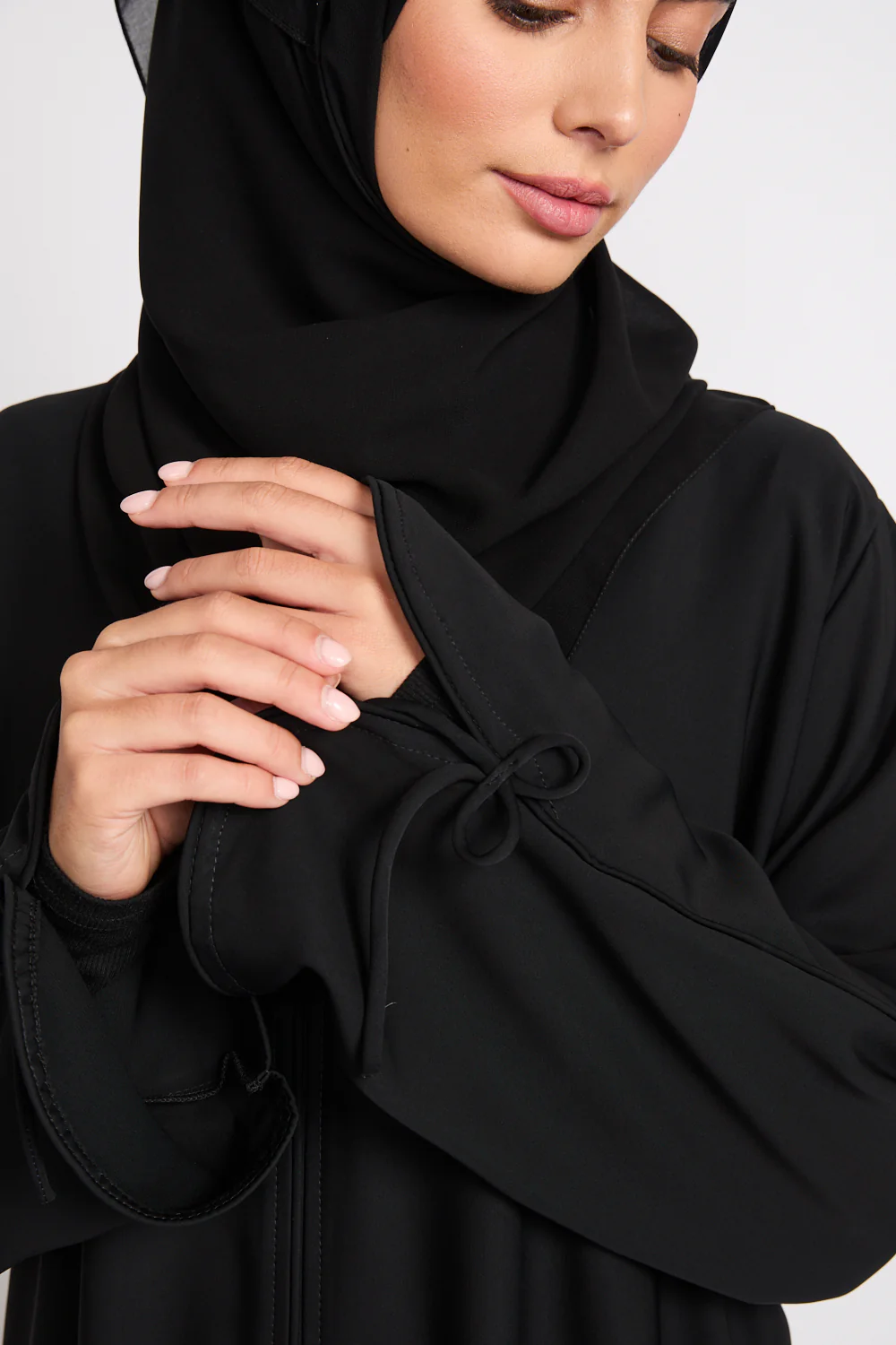 Premium Signature Bow Cuff Open Abaya - Black - Image 2