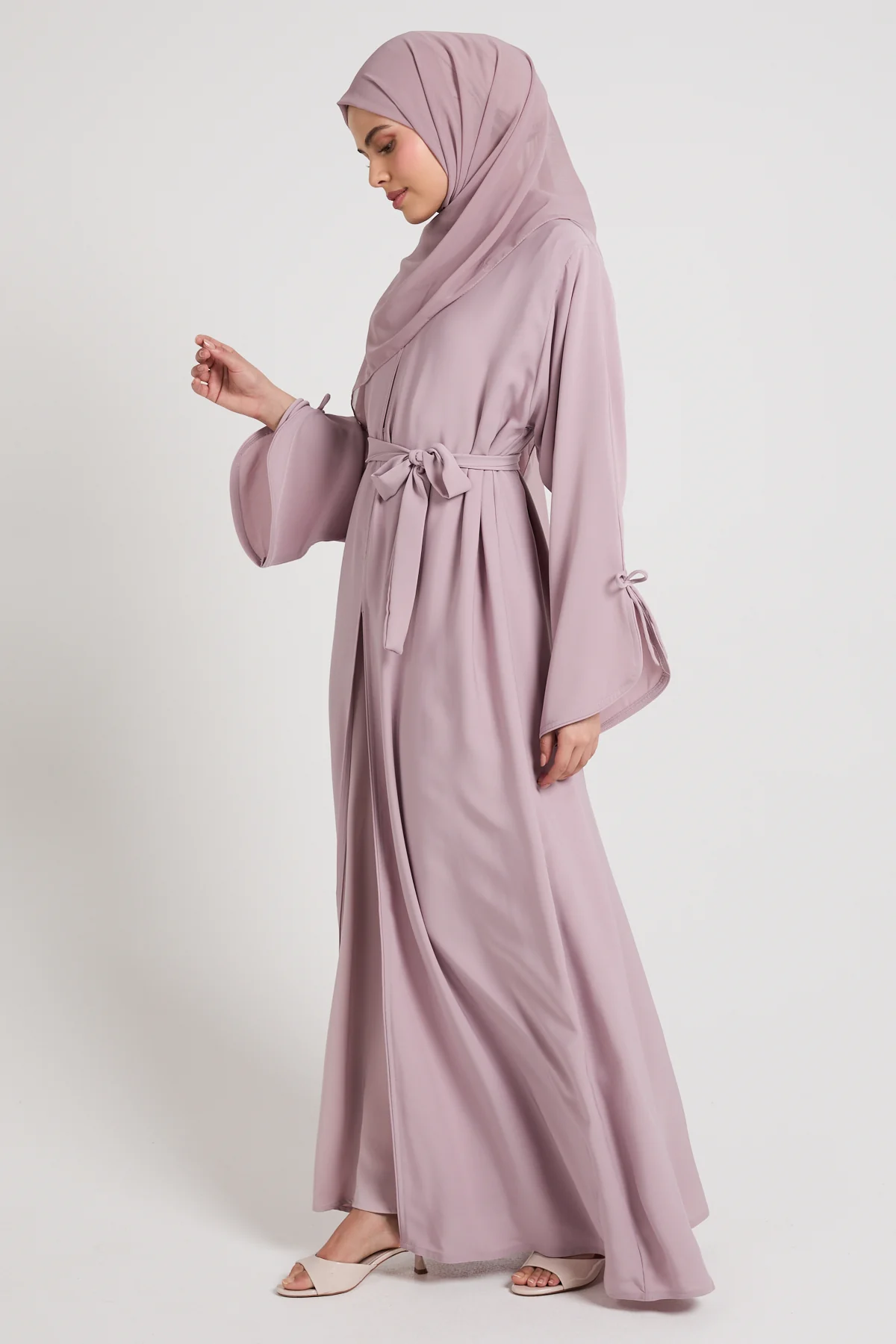Premium Signature Bow Cuff Open Abaya - Rosaline - Image 9