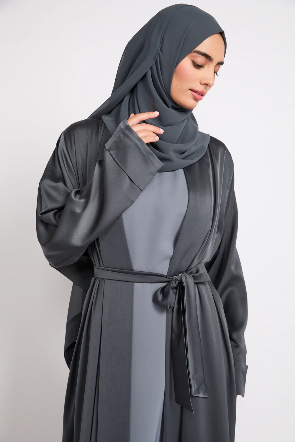 Premium Signature Open Abaya – Ash Noir - Image 2