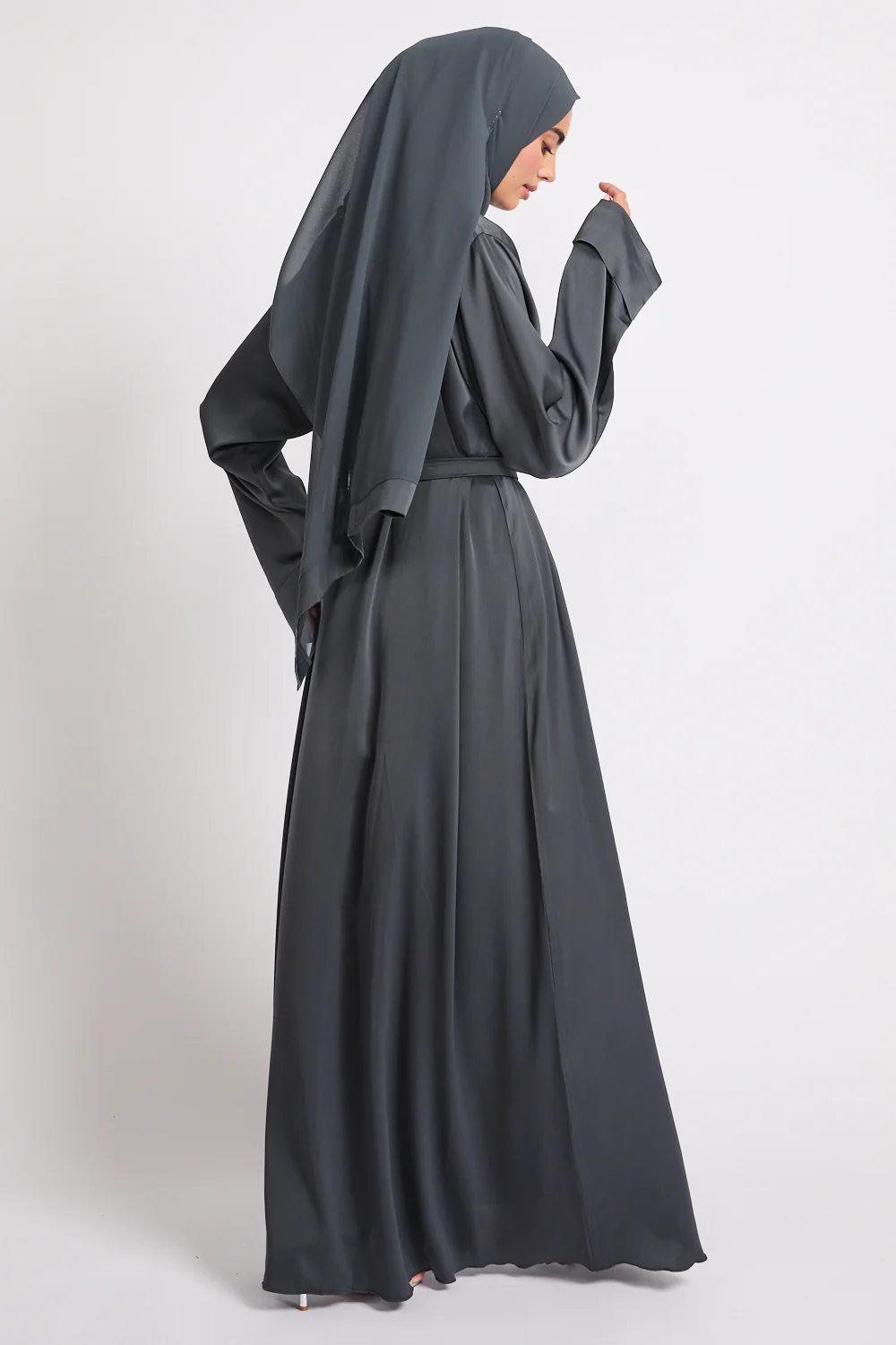 Premium Signature Open Abaya – Ash Noir - Image 3