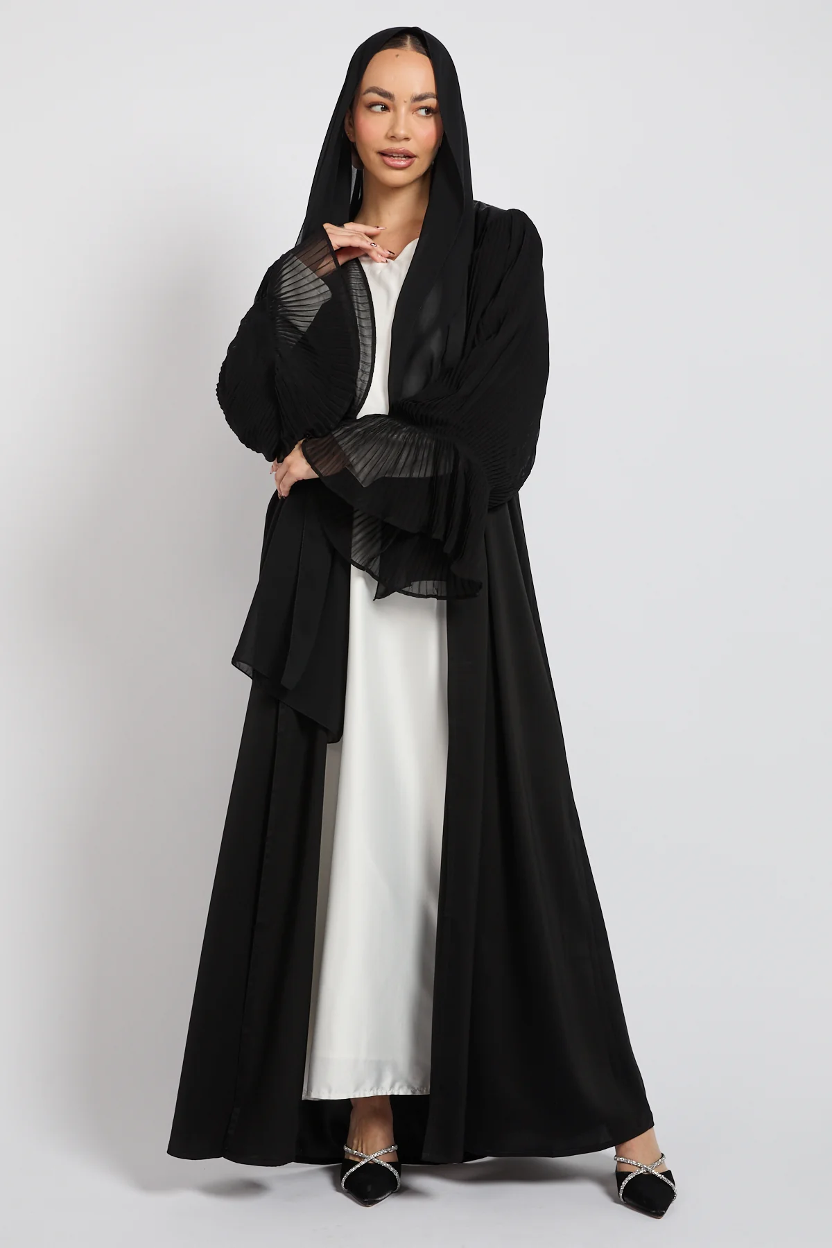 Premium Signature Pleated Bell Sleeve Open Abaya – Black