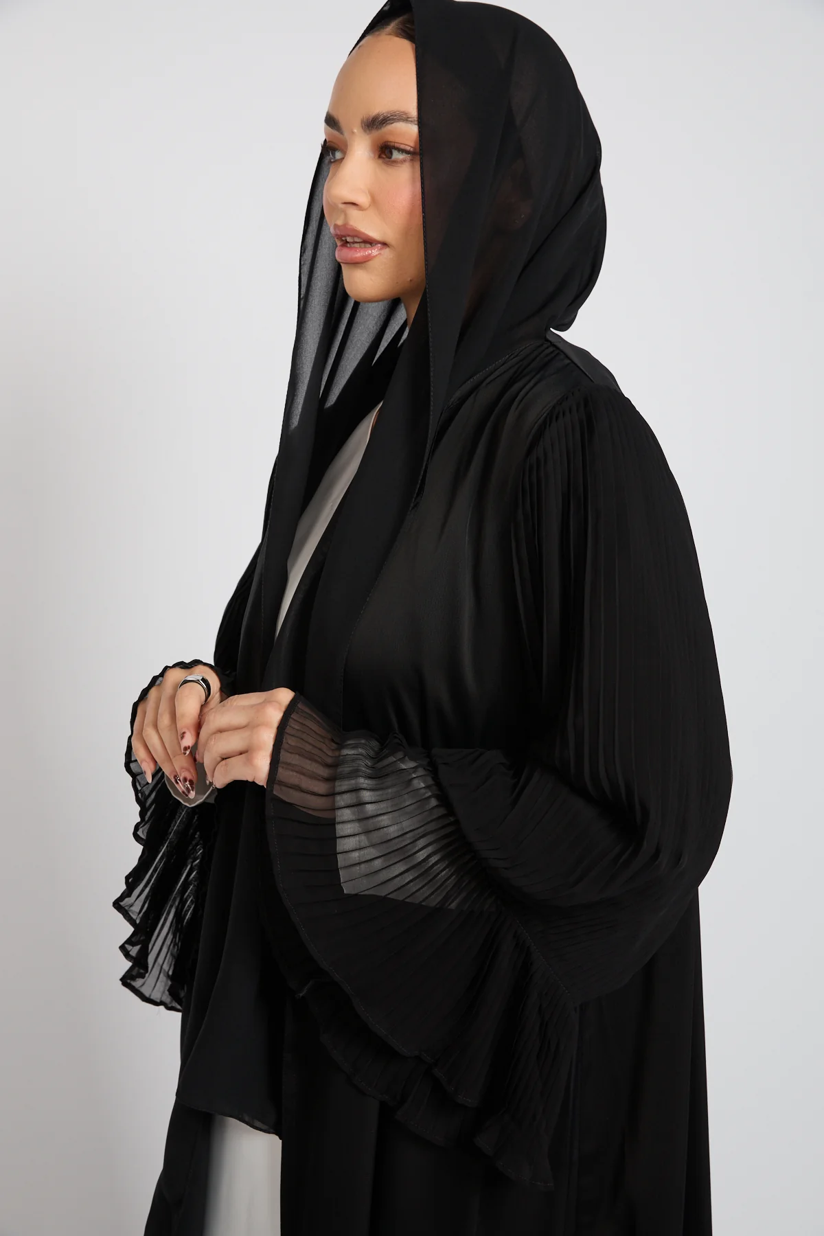 Premium Signature Pleated Bell Sleeve Open Abaya – Black - Image 2