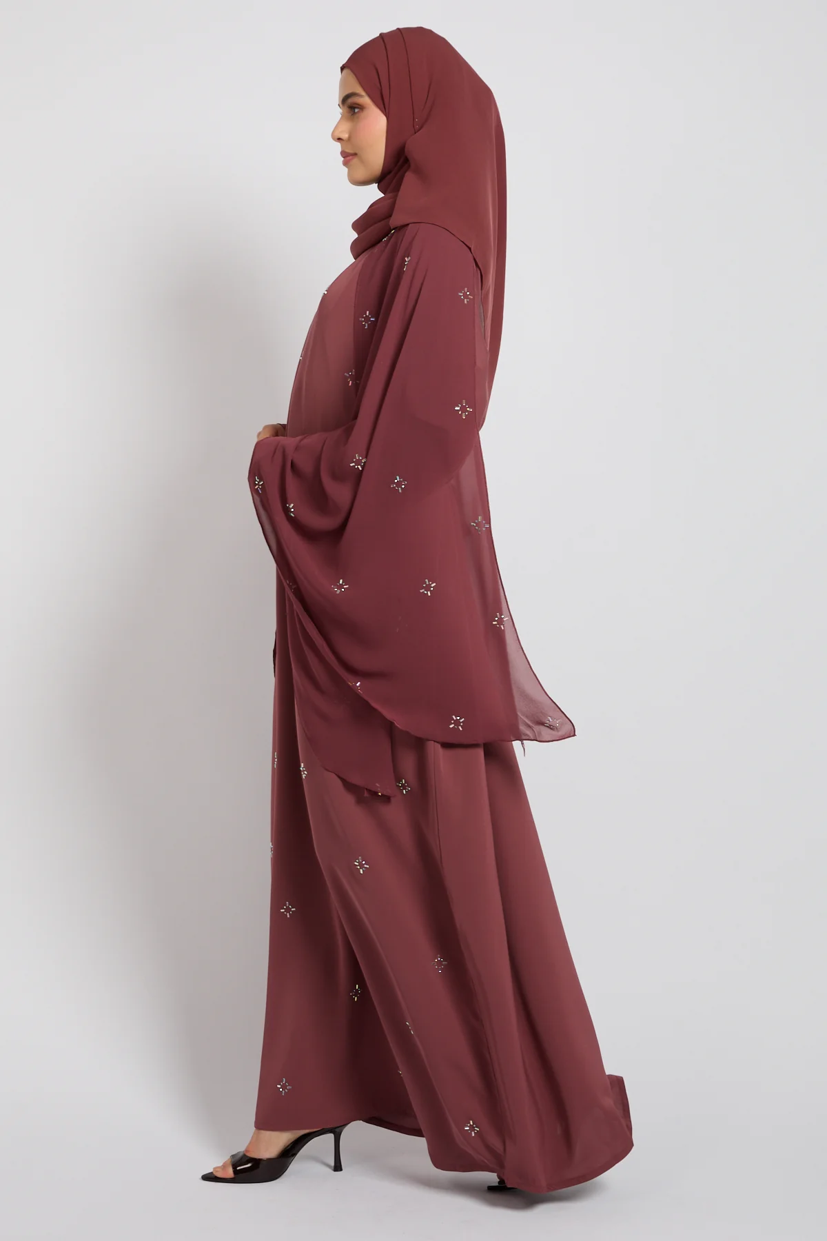 Premium Stardust Cape Sleeve Closed Abaya – Dusty Rosewood - Image 5