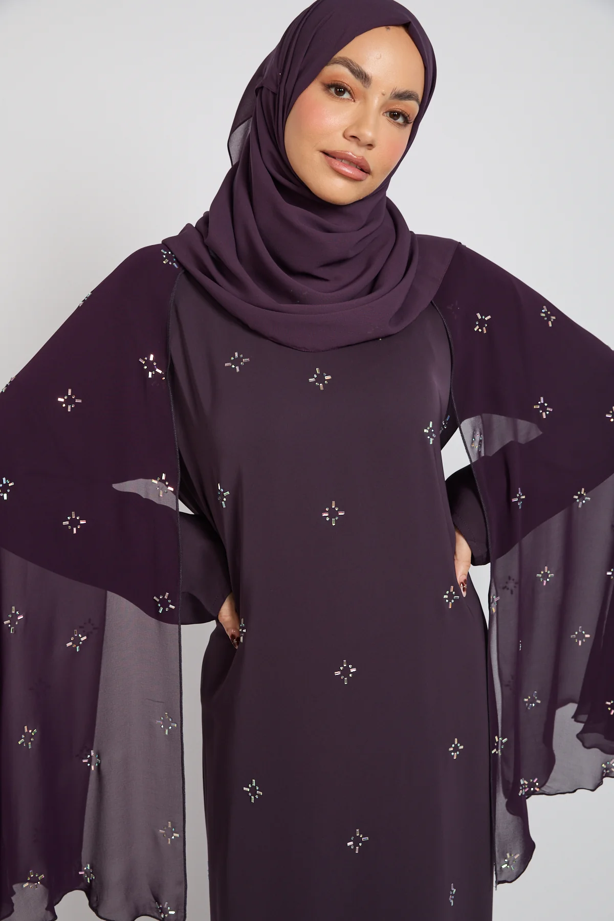 Premium Stardust Cape Sleeve Closed Abaya – Midnight Plum - PRE ORDER - Image 2