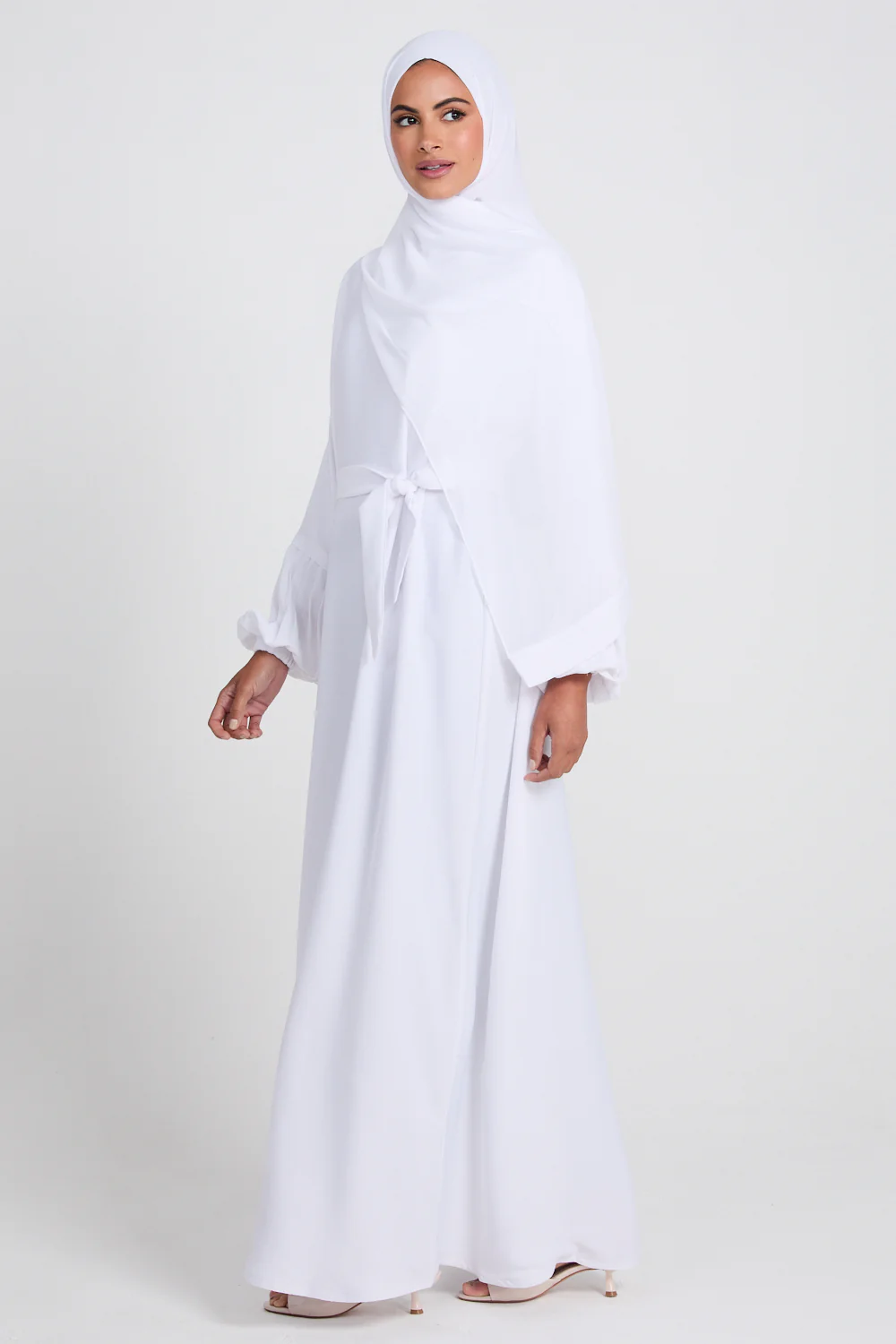 Premium Textured Closed Abaya with Pleated Cuffs WITH LINING - White - Image 7