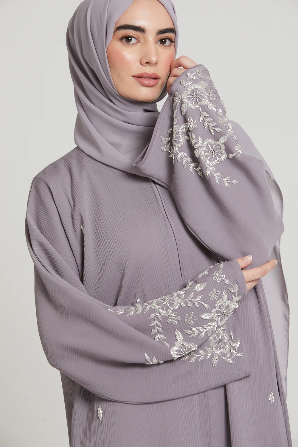 Premium Textured Embellished Open Abaya - French Lilac - Image 8