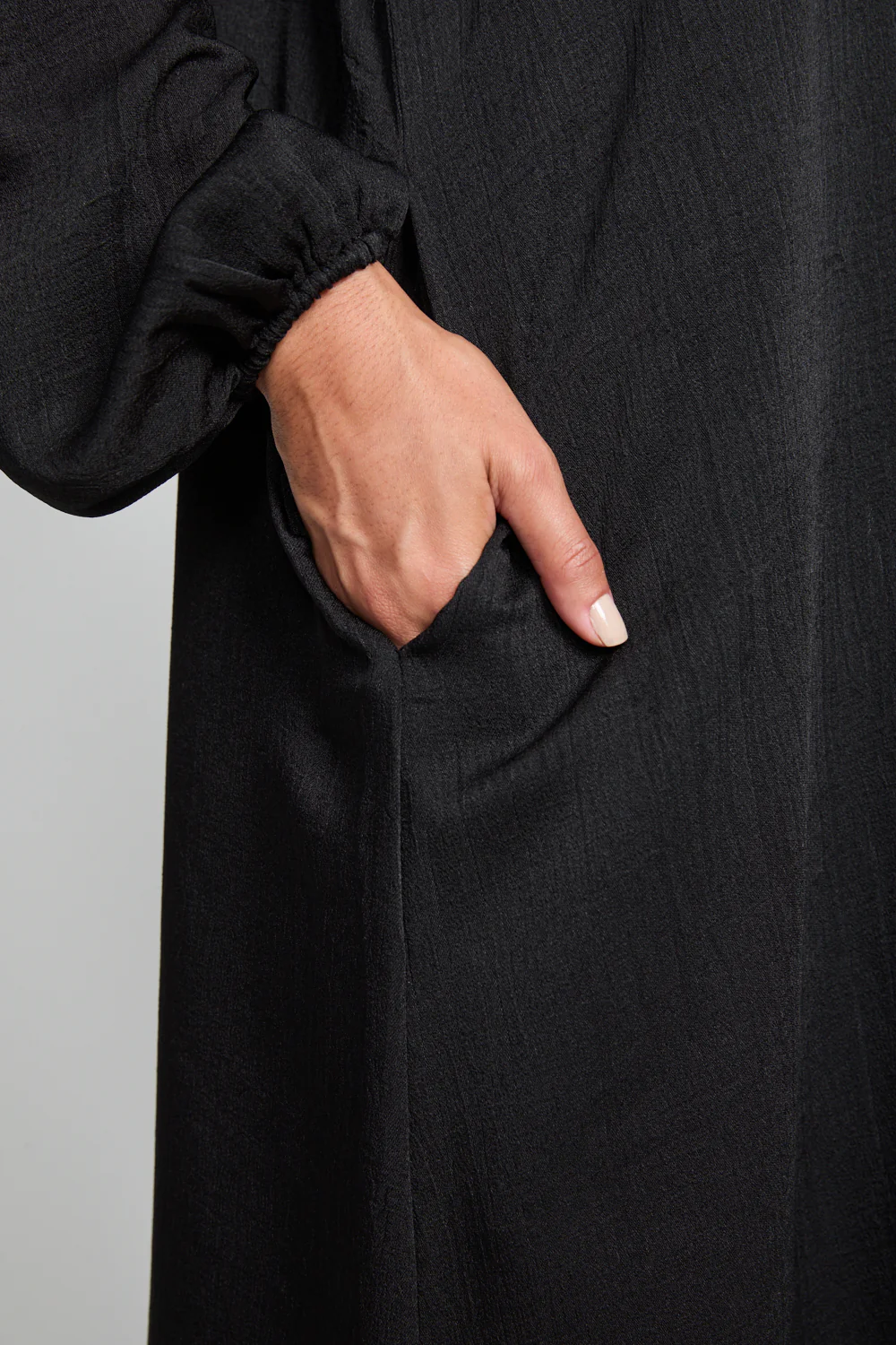 Premium Textured Linen Blend Open Abaya with Pockets - Black - Image 6