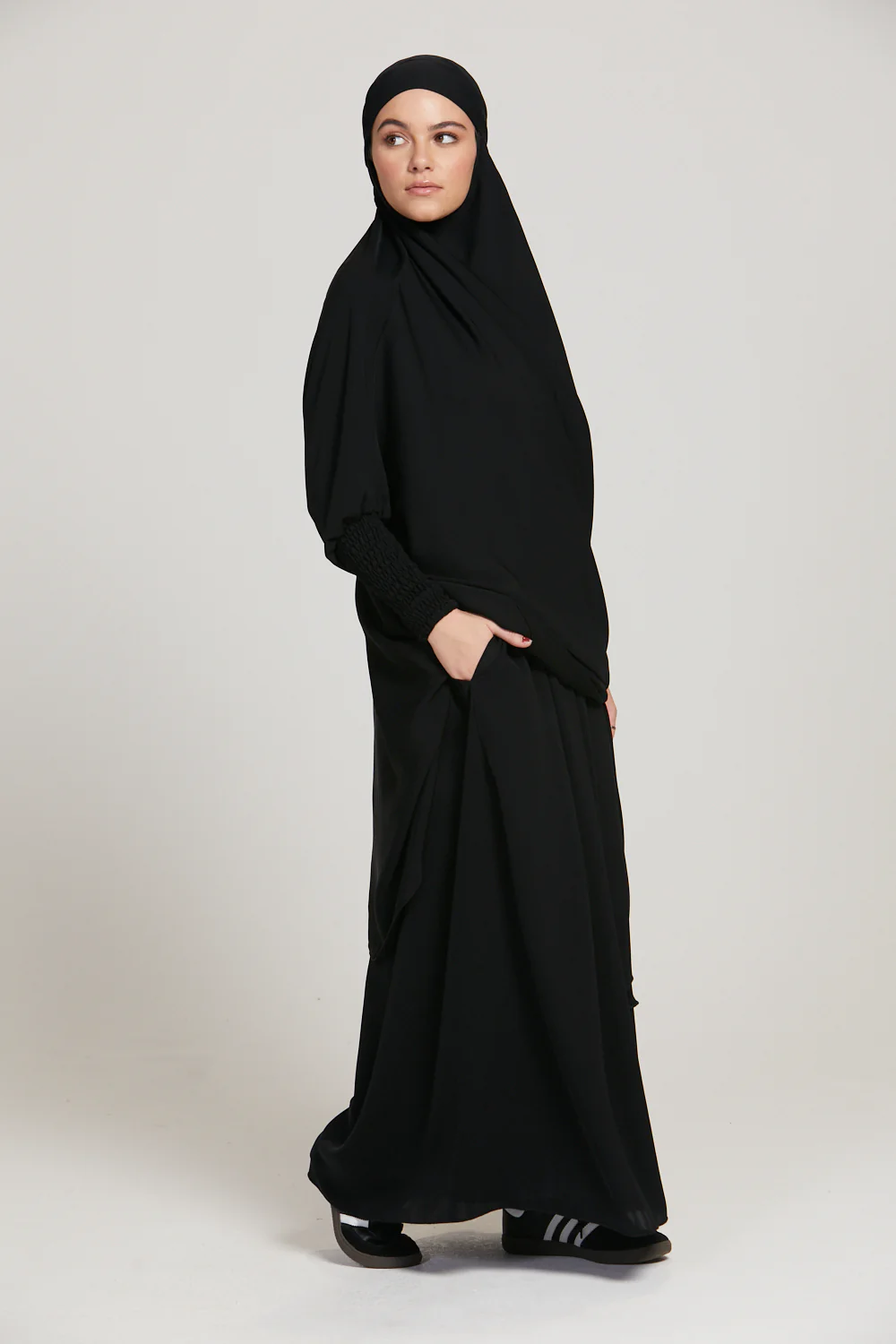 Premium Two Piece Jilbab/ Prayer Set With Pockets - Black - Image 2