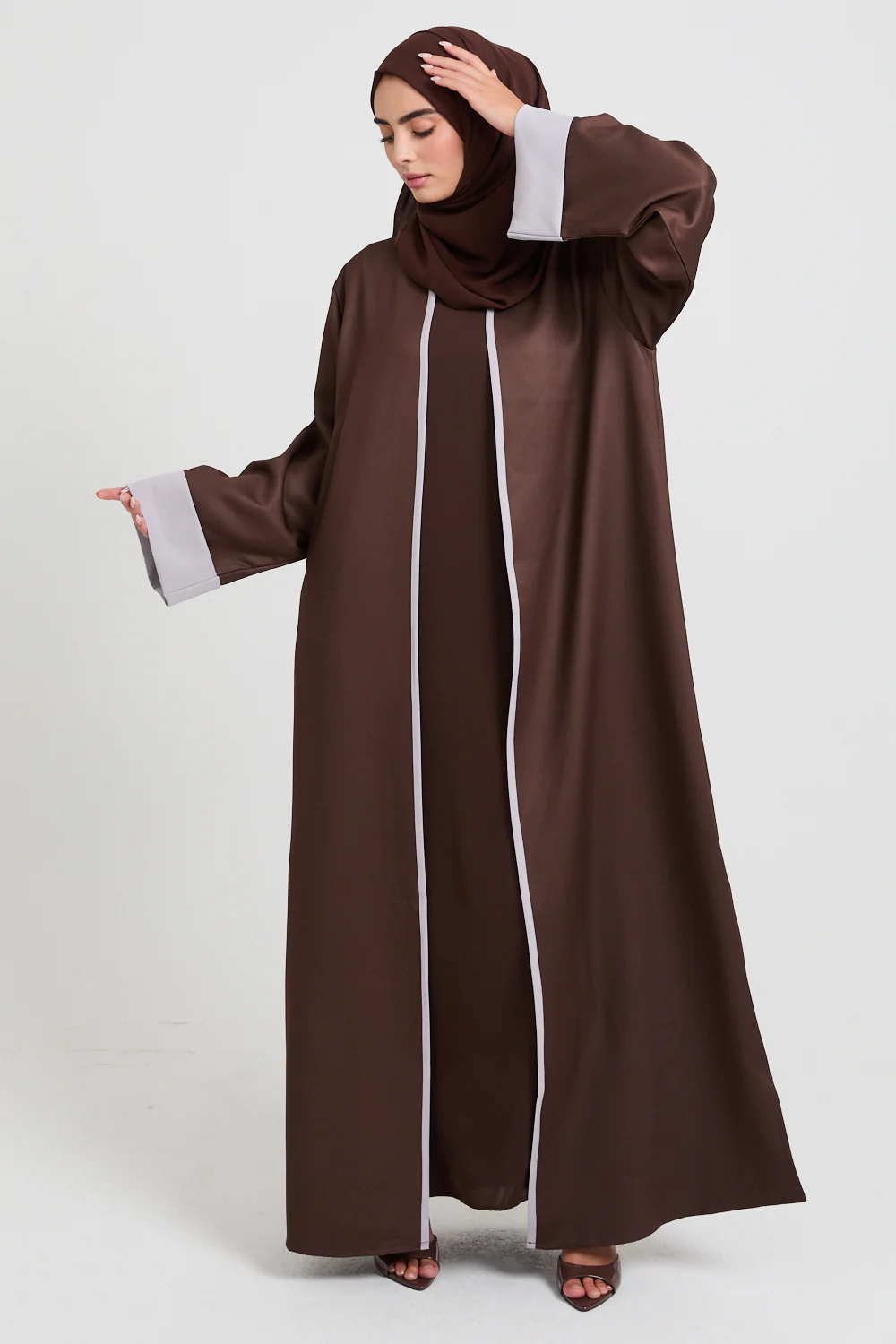 Premium Two Tone Open Abaya - Deep Mocha and Dove Grey - Image 3