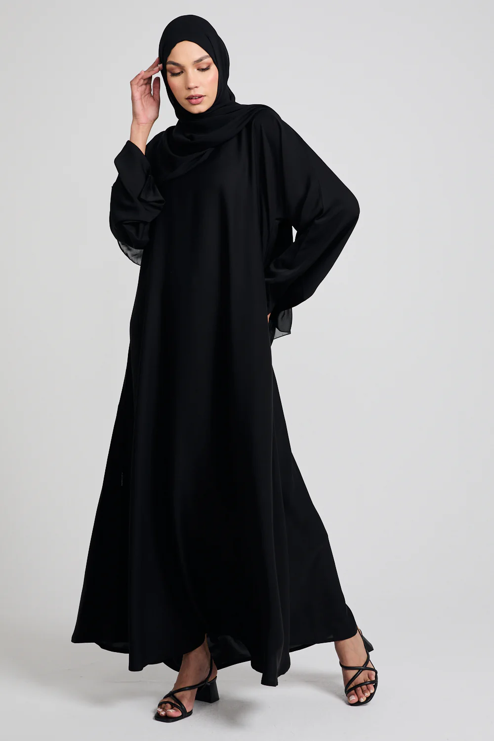 Premium Umbrella Cut Closed Abaya - Black