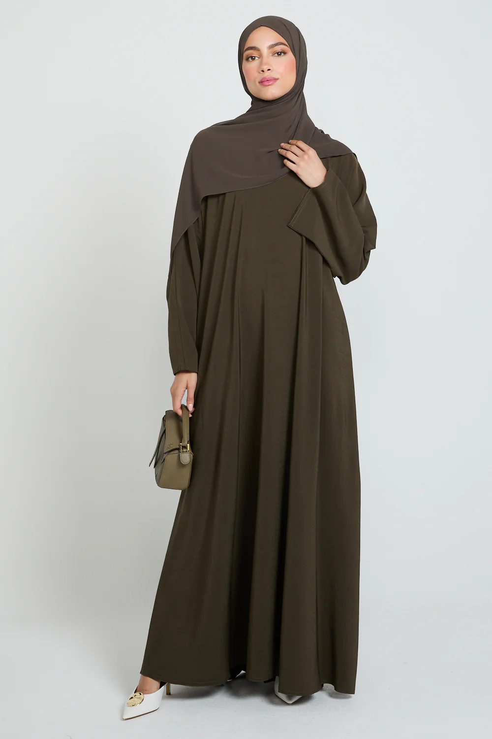 Premium Umbrella Cut Textured Closed Abaya - Khaki Noir - Image 7