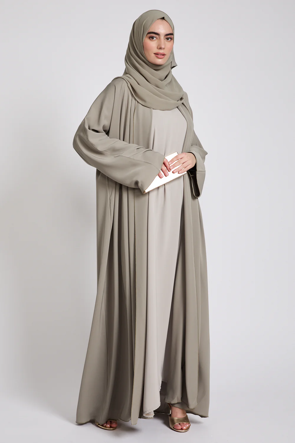 Premium Zaytoun Open Abaya - Image 6