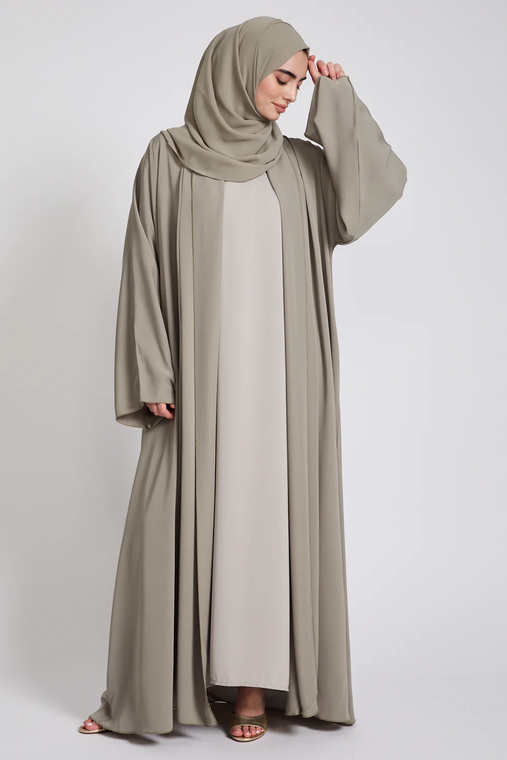 Premium Zaytoun Open Abaya - Image 7