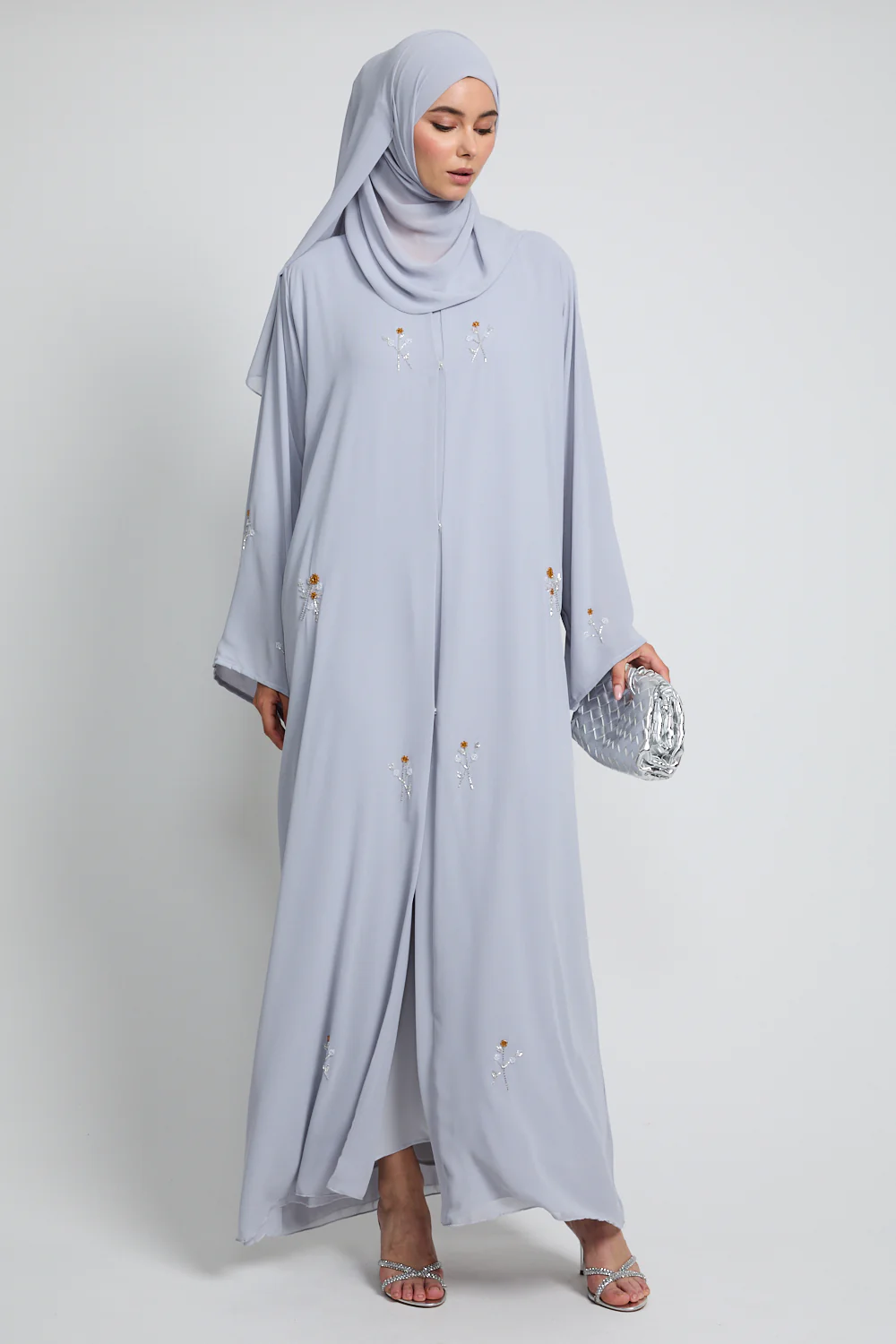Rose Embellished Chiffon Open Abaya - Iced Silver