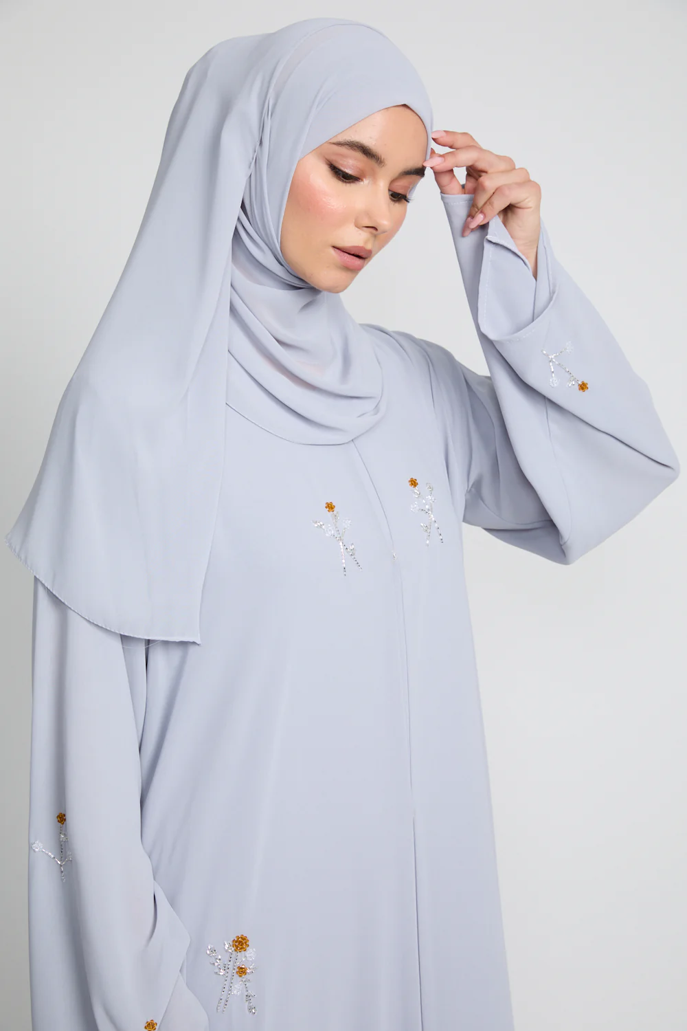 Rose Embellished Chiffon Open Abaya - Iced Silver - Image 2