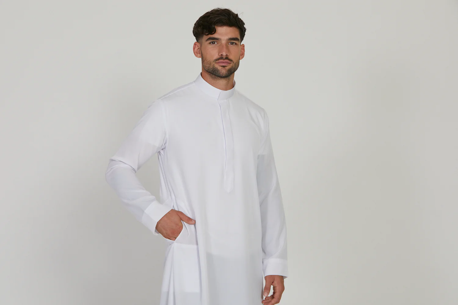 Royal Kuwaiti Thobe - White - Image 9