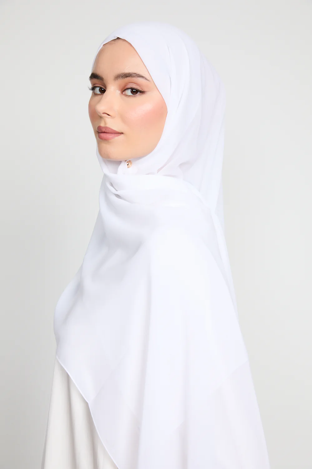 Soft Luxury Georgette Hijab - Off White - Image 3