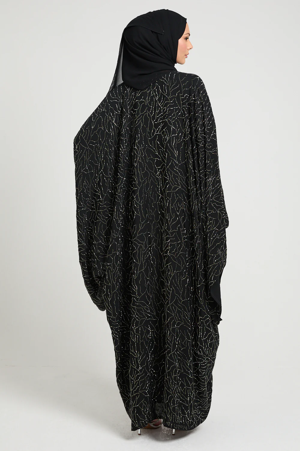 Noir Stardust Embellished Open Farasha – Luxe Edition - Image 10